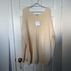Gilli Uptown Sweater NWT